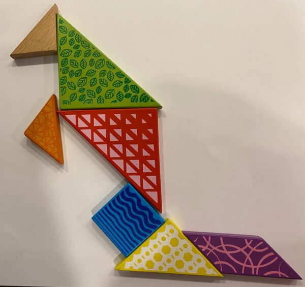 Kangaroo Tangram with Sara activities for kids by Bookosmia