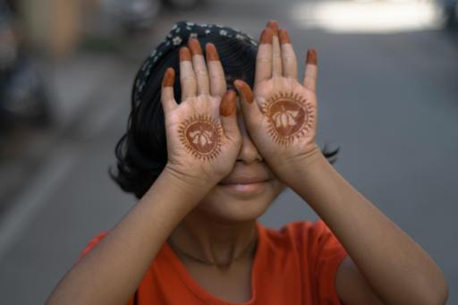 Life of the children of women prisoners I Poem By Arika,11,Faridabad